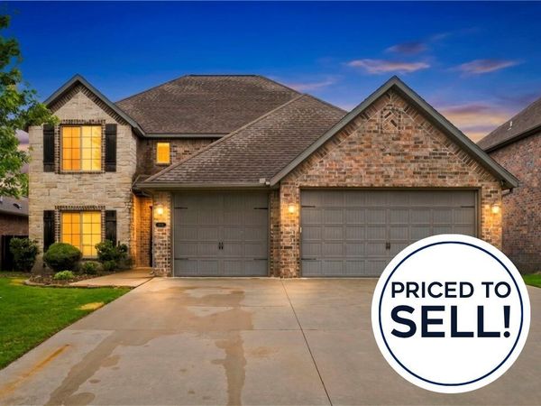 1808 SW Hayfield Avenue, Bentonville, AR 72713