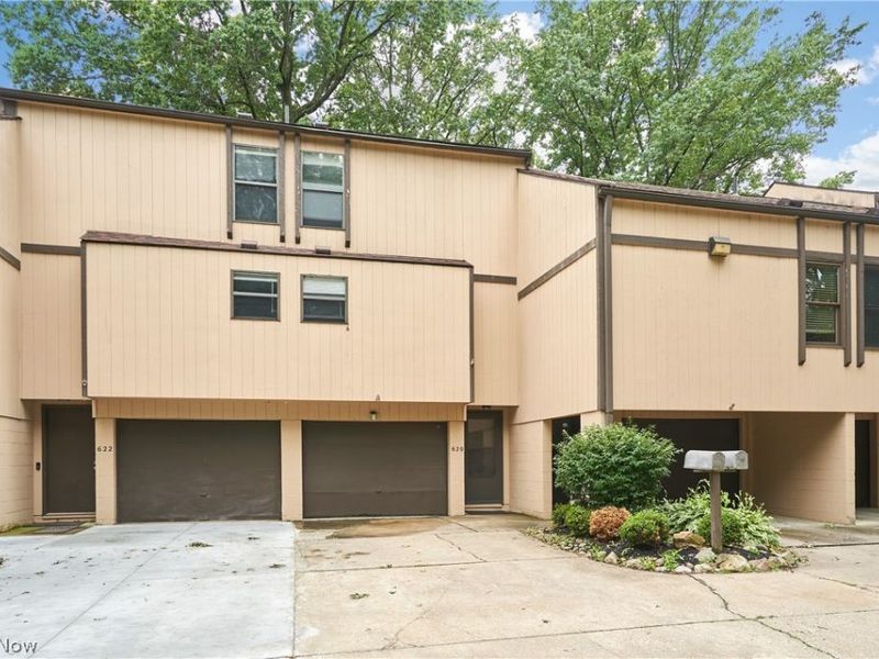 620 James Avenue, Cuyahoga Falls, OH 44221 Photo 1