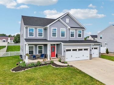3207 Boettler Street NE, Canton, OH 44721
