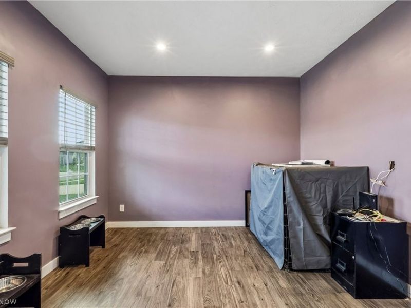 3207 Boettler Street NE, Canton, OH 44721 Photo 4
