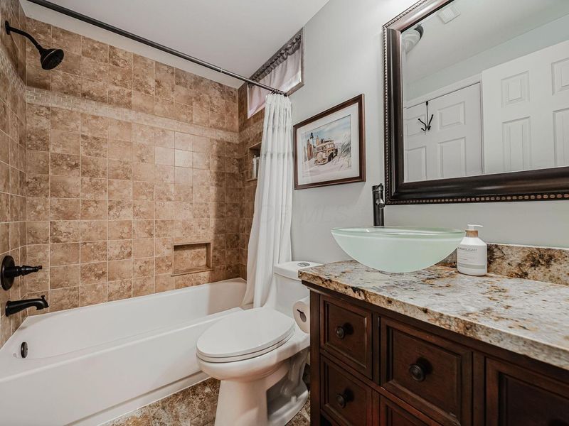 2154 Pleasant Colony Drive, Lewis Center, OH 43035 Photo 71