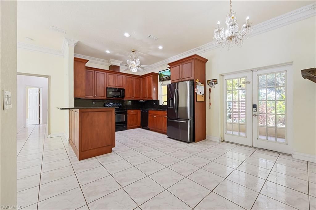 4925 Skates Cir, Fort Myers, FL 33905 Photo