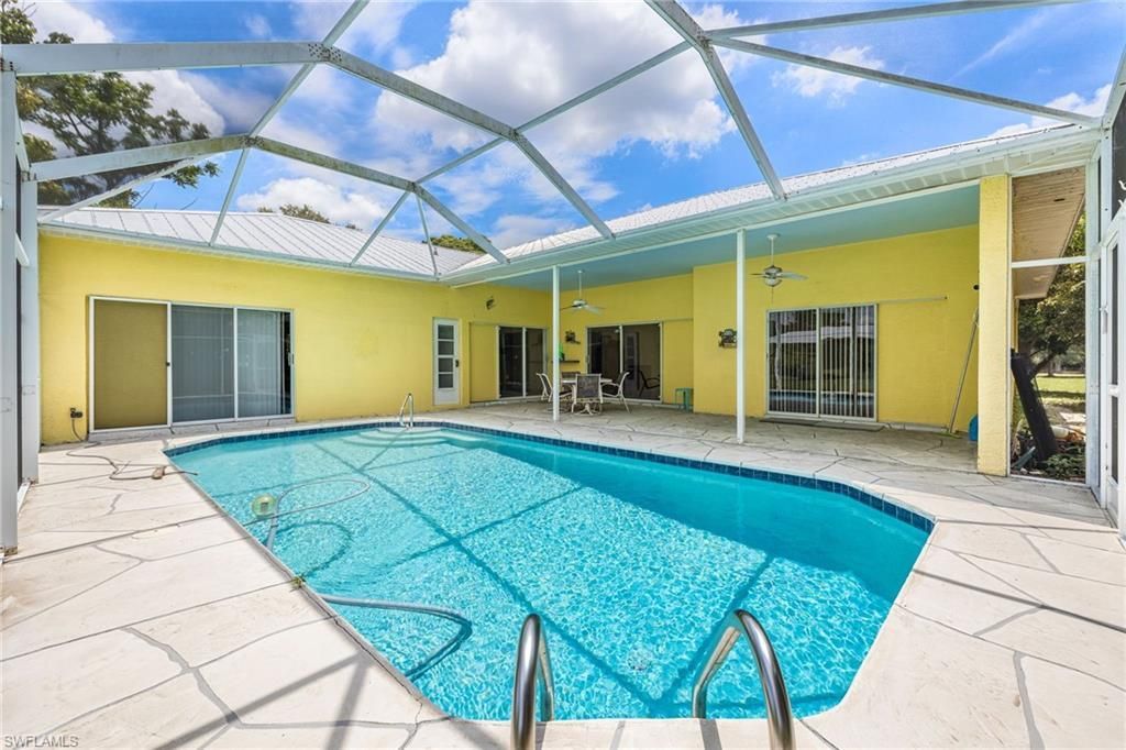 4925 Skates Cir, Fort Myers, FL 33905 Photo