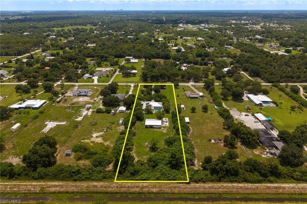 4925 Skates Cir, Fort Myers, FL 33905 Photo