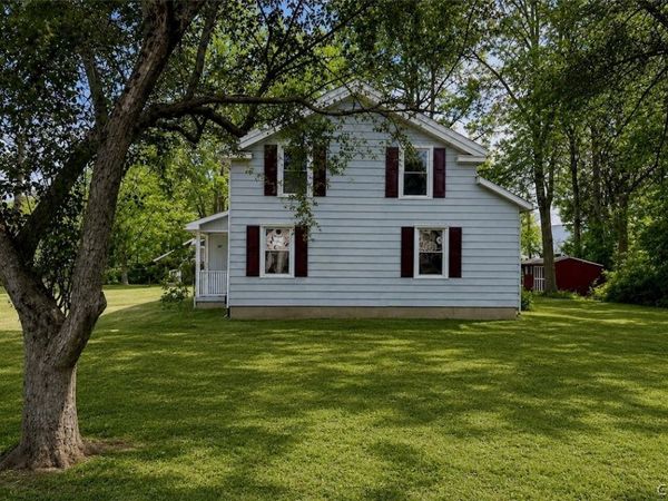 41 W Cayuga Street , Moravia, NY 13118