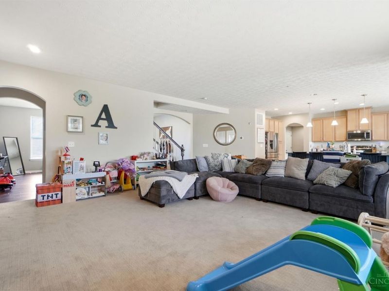 4642 Blue Jay Way, Mason, OH 45040 Photo 11