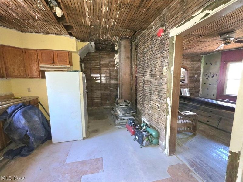 330 W 28th Street, Lorain, OH 44055 Photo 15