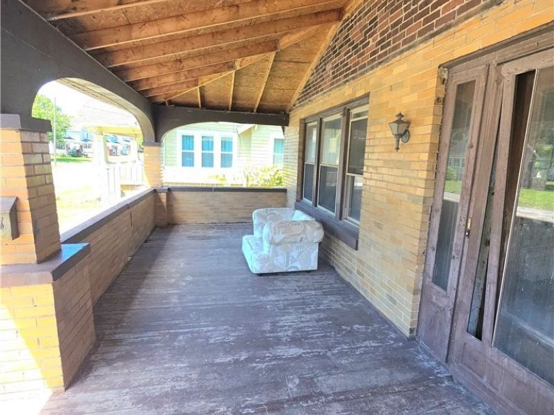 330 W 28th Street, Lorain, OH 44055 Photo 8
