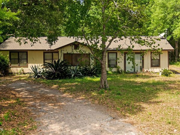 85257 AIRPLANE Lane, Yulee, FL 32097