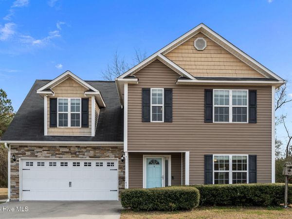 436 Huffmantown Road , Richlands, NC 28574