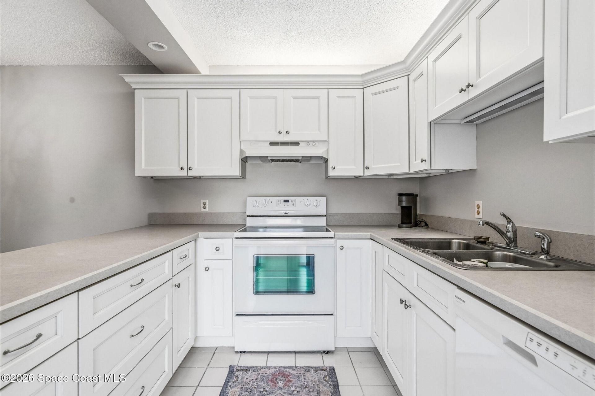 1166 6th Avenue , Unit 2d, Vero Beach, FL 32960 Photo