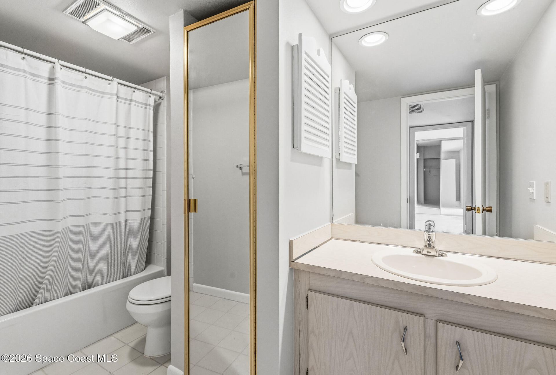 1166 6th Avenue , Unit 2d, Vero Beach, FL 32960 Photo