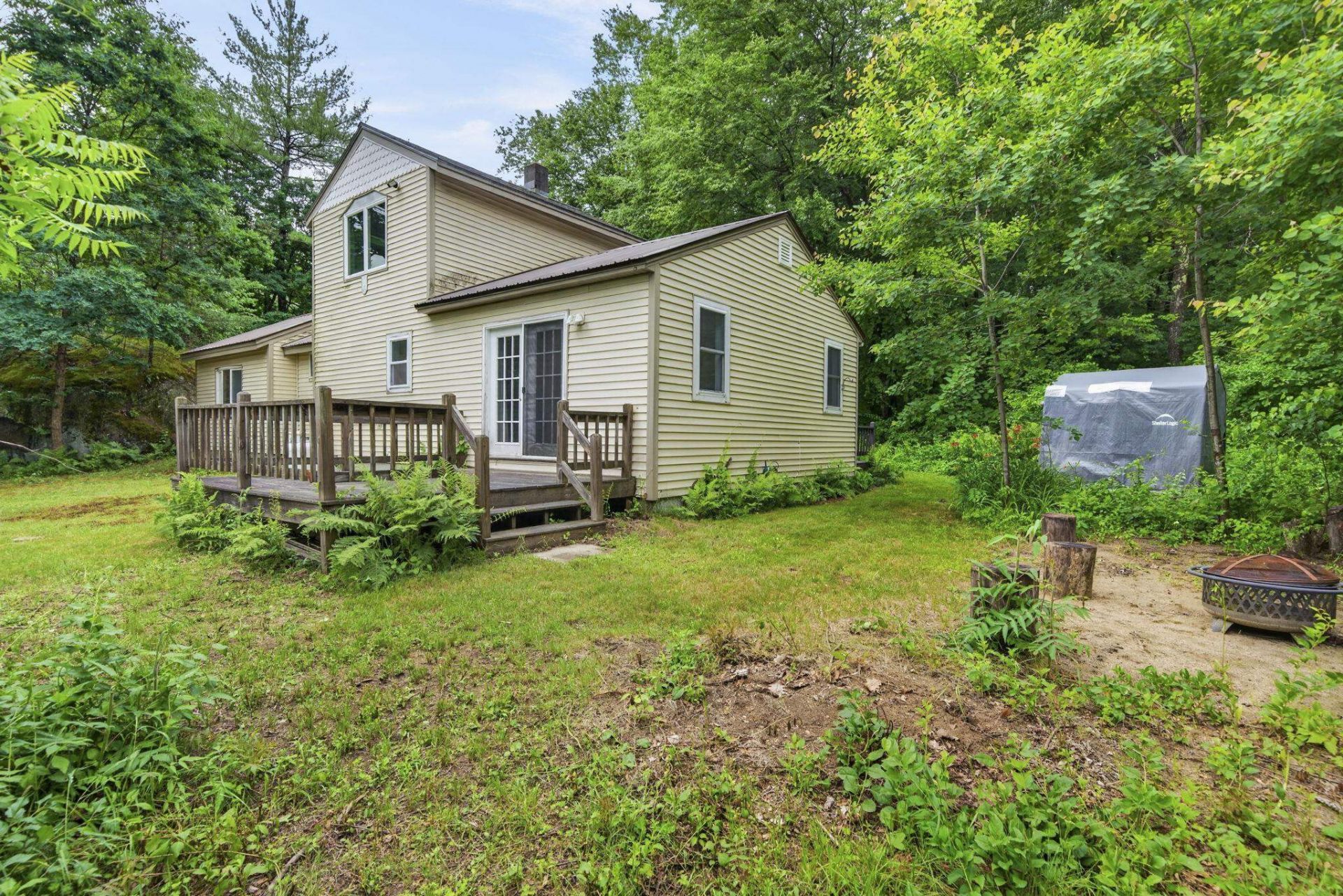 200 Bacon Road, Henniker, NH 03242 Main Photo