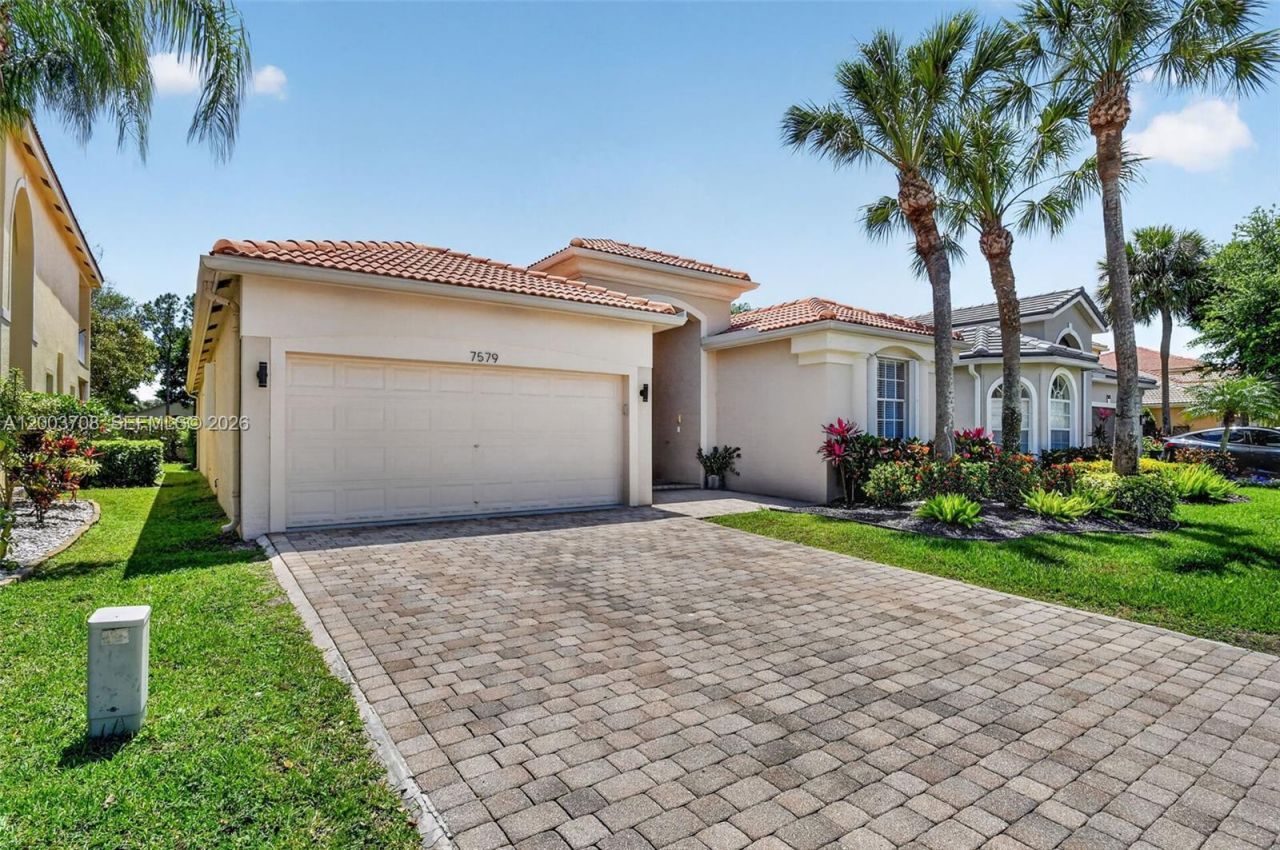 7579 Via Luria , Lake Worth, FL 33467 Photo