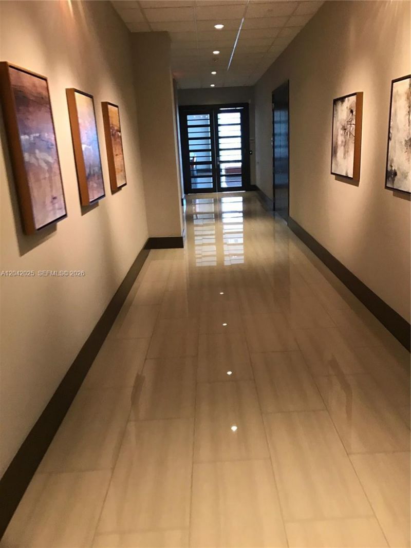 5252 NW 85th Ave, Unit 605, Doral, FL 33166 Photo