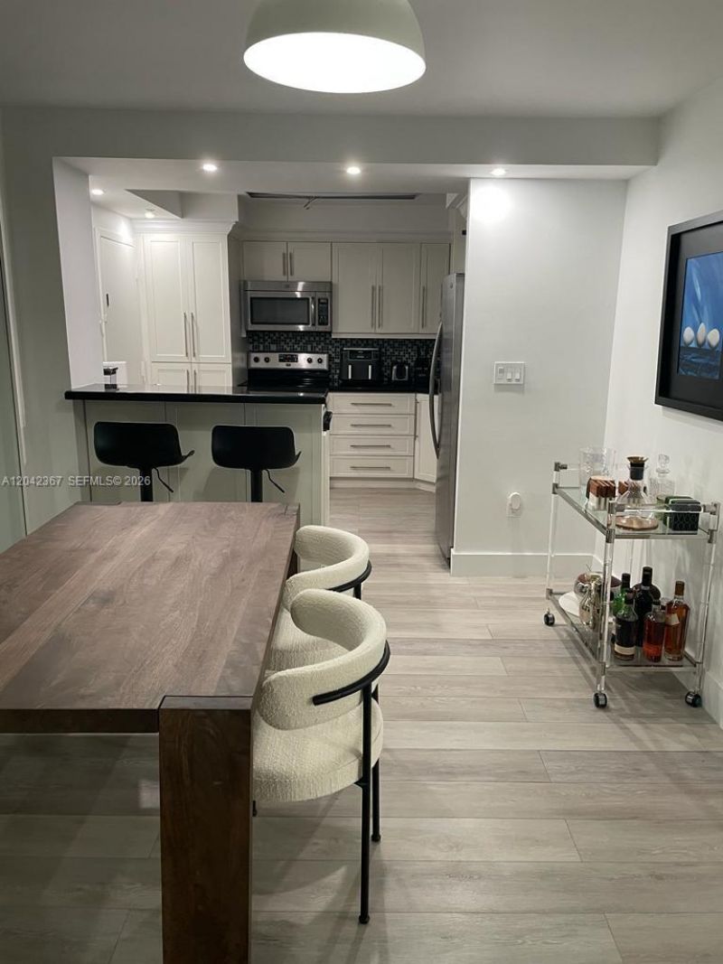 2333 Brickell Ave , Unit 314, Miami, FL 33129 Photo