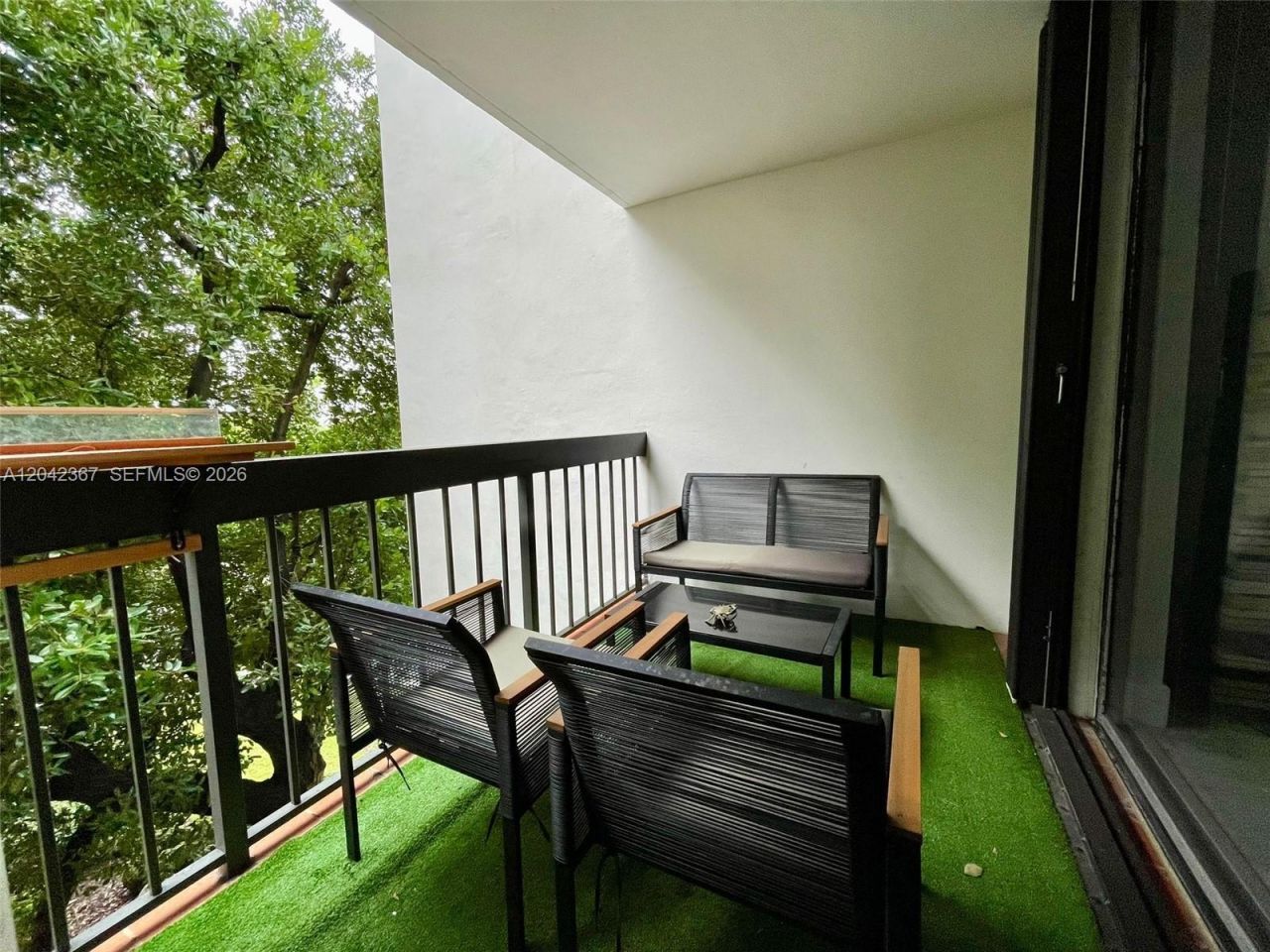 2333 Brickell Ave , Unit 314, Miami, FL 33129 Photo