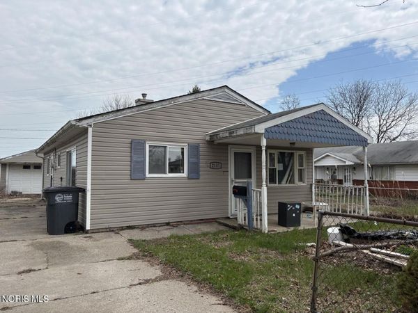 2157 Nevada Street , Toledo, OH 43605