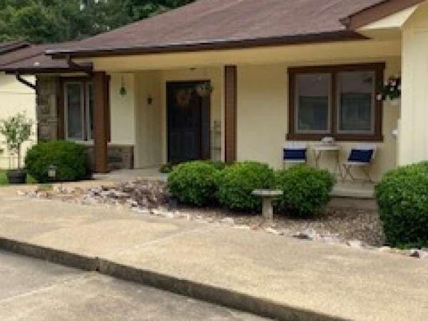 8 Lindsay Lane , Hot Springs Village, AR 71909