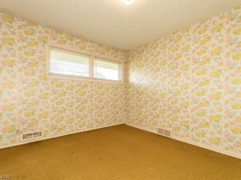73 E Parkleigh Drive, Seven Hills, OH 44131 Photo 15