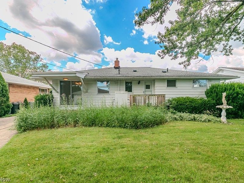 73 E Parkleigh Drive, Seven Hills, OH 44131 Photo 31