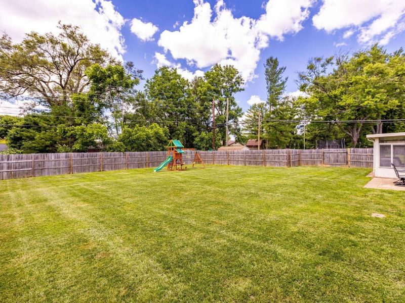 2097 Bonniedale Drive, Bellbrook, OH 45305 Photo 32