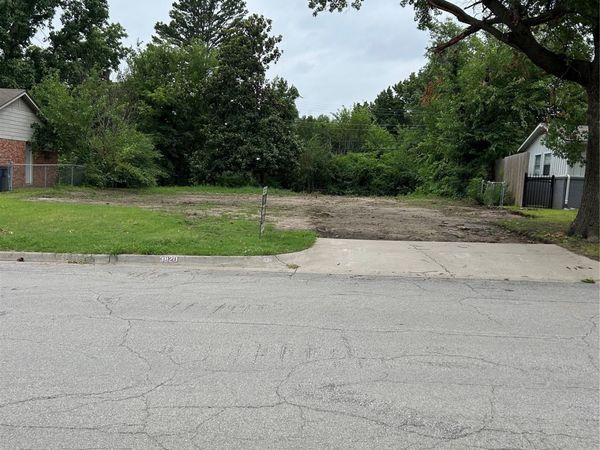 3820 S Pittsburg Avenue , Tulsa, OK 74135