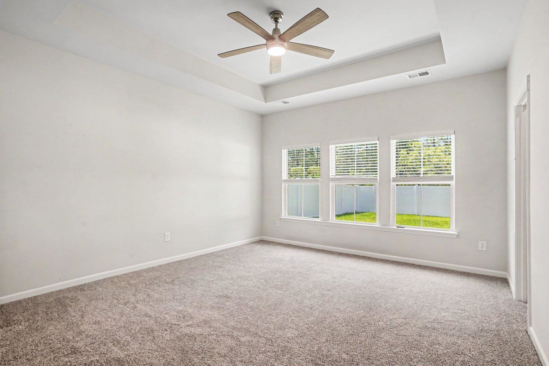 275 Augusta Green Way Photo 14