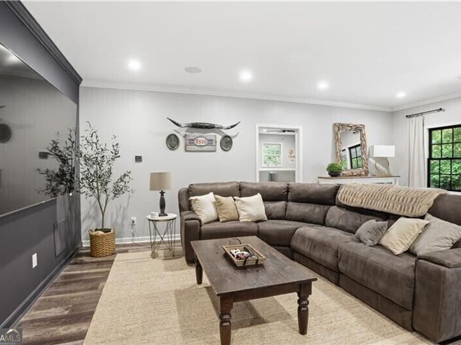 Property Image 63