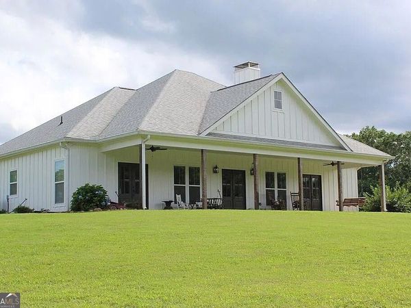94 Race Track Road, The Rock, GA 30285