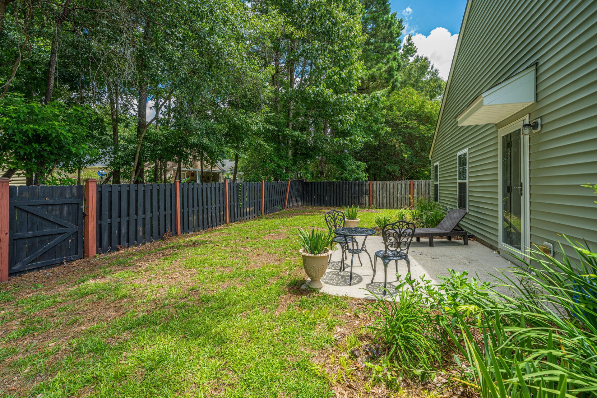 224 Myrtle Way Photo 36