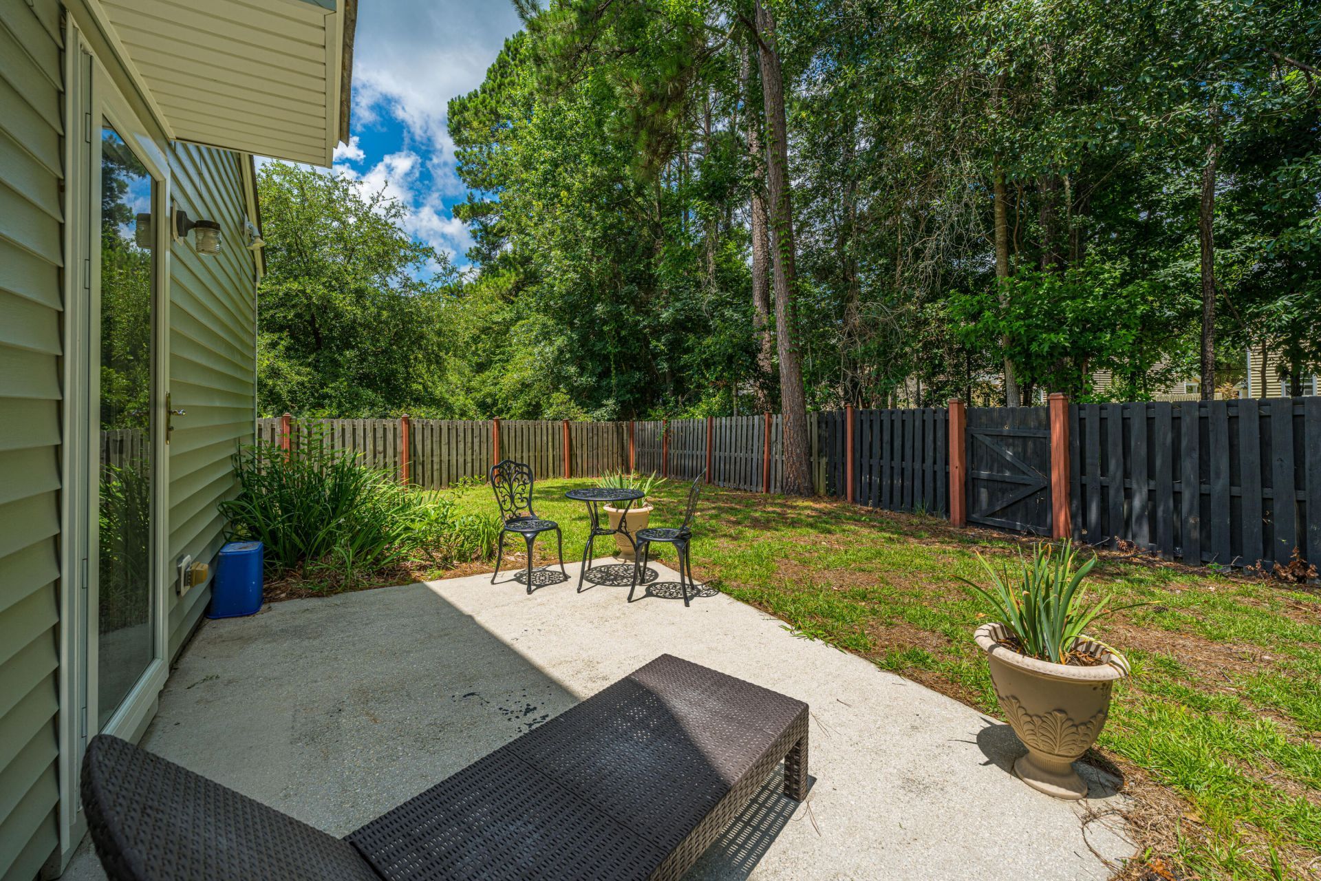 224 Myrtle Way Photo 38