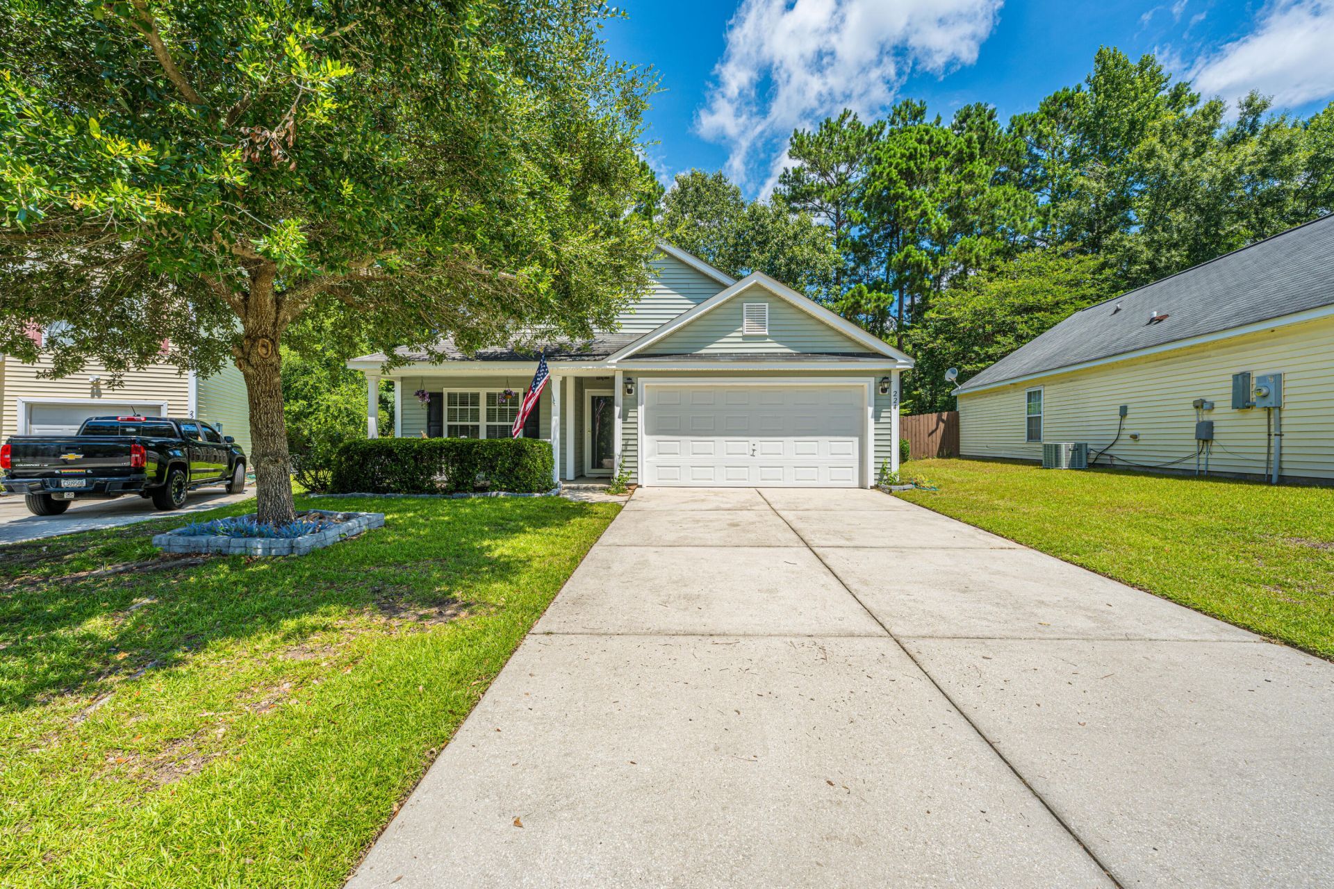 224 Myrtle Way Photo 4