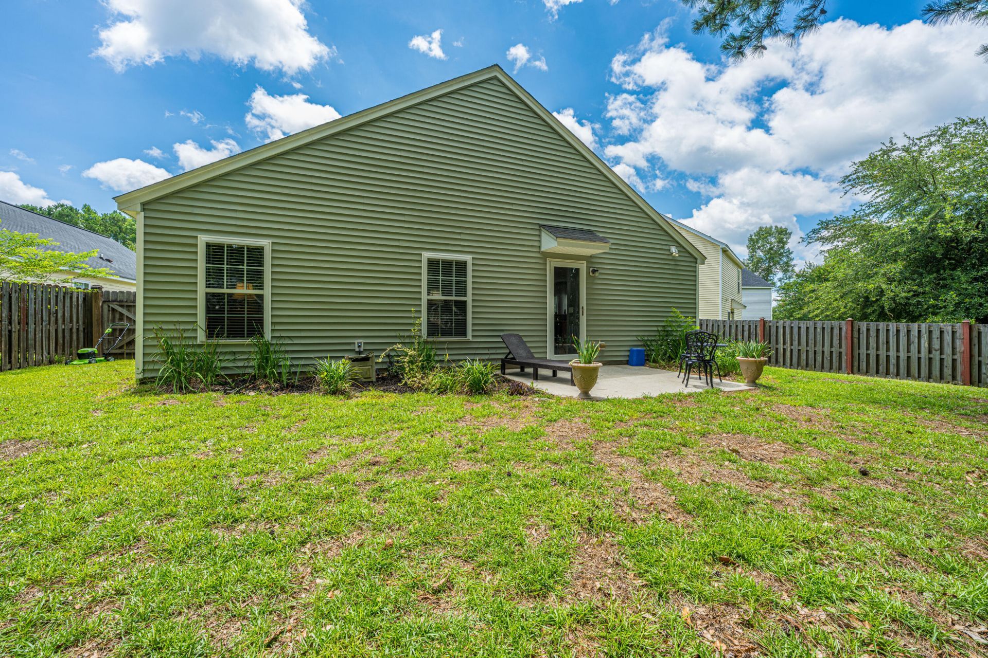 224 Myrtle Way Photo 40