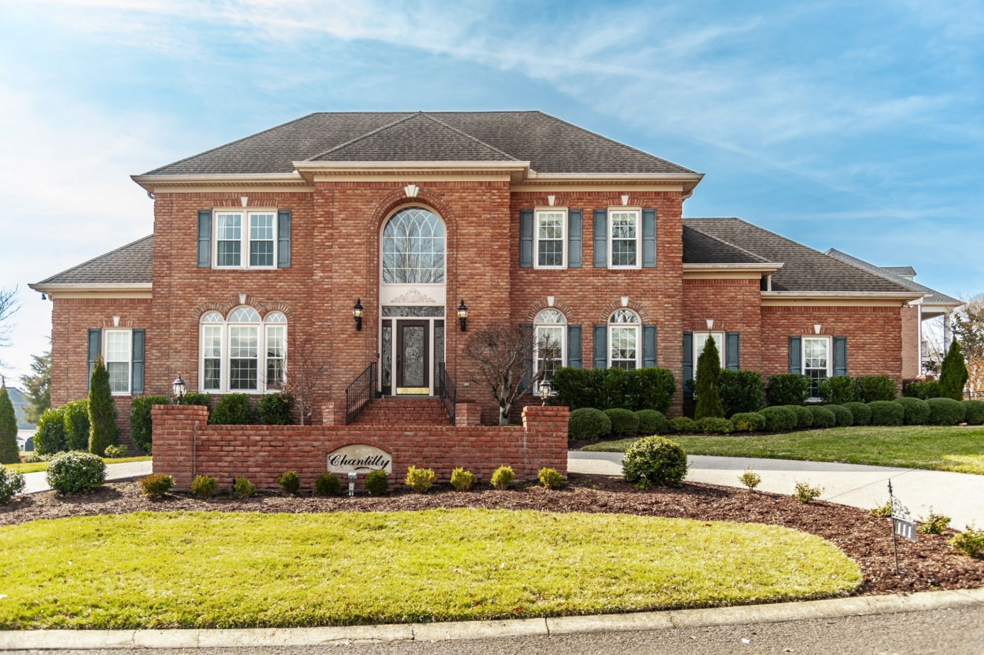 111 Governors Point Blvd, Hendersonville, TN 37075 Main Photo