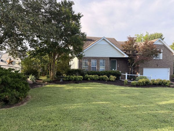 103 Waterford Way , Hendersonville, TN 37075