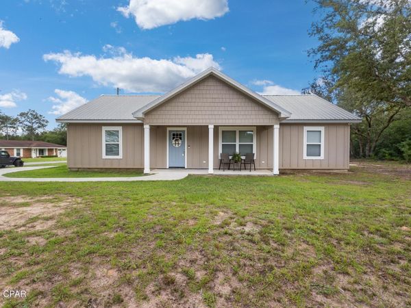 2148 Jensen Place , Chipley, FL 32428