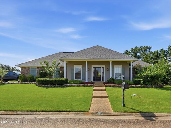 442 Wildberry Circle, Pearl, MS 39208
