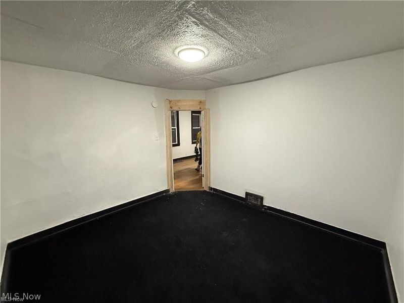 2113 West 104th Street, Cleveland, OH 44102 Photo 10