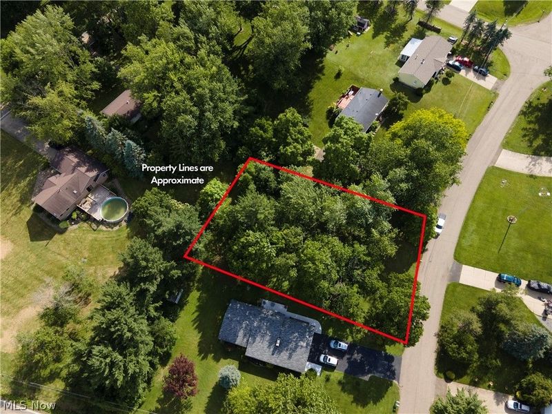 Rita Street NE, Hartville, OH 44632 Photo 4