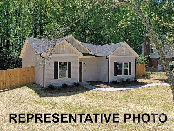403 N Firestone Street , Gastonia, NC 28052