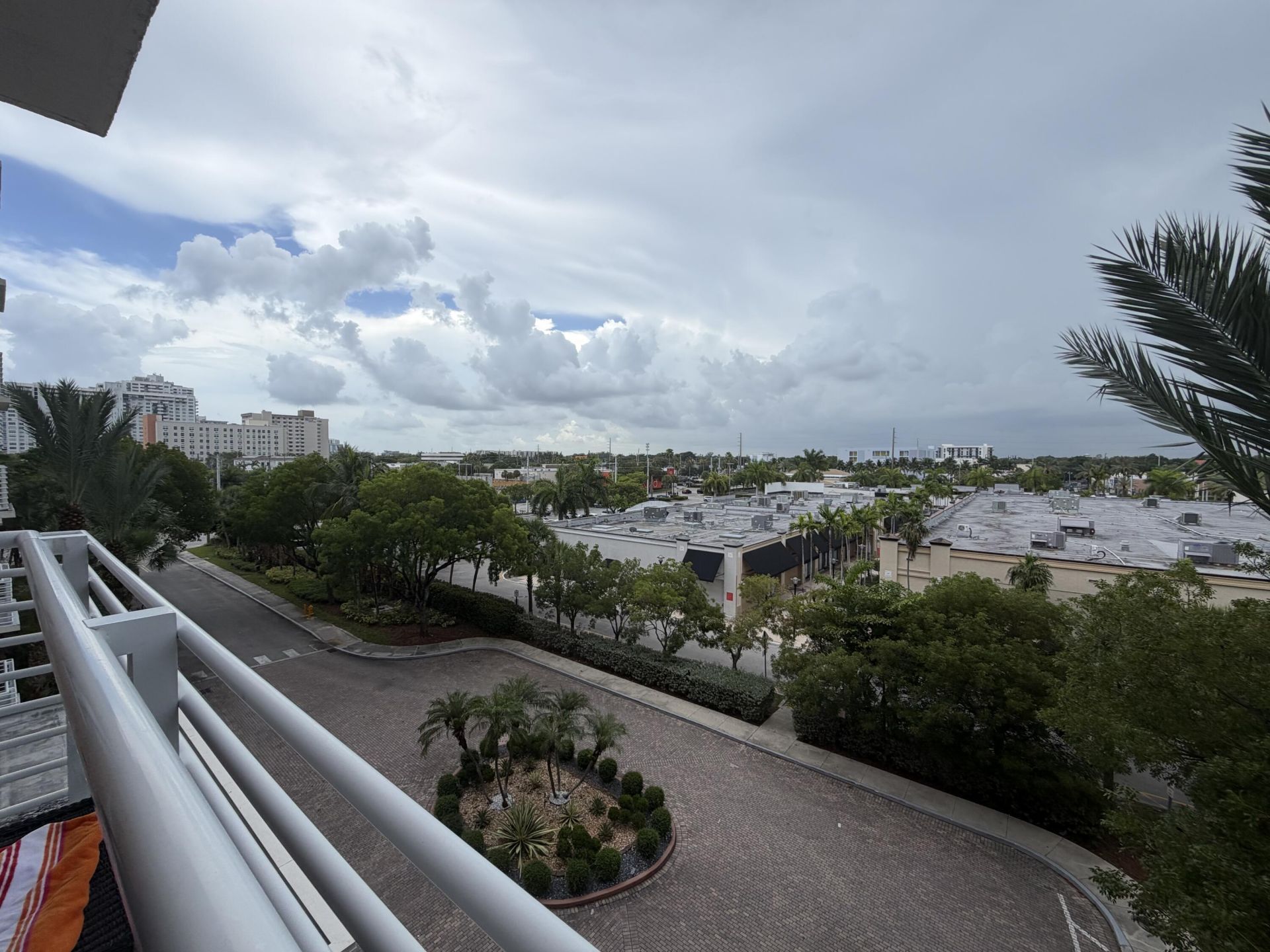 2775 NE 187th Street, Unit 408, Aventura, FL 33180 Photo