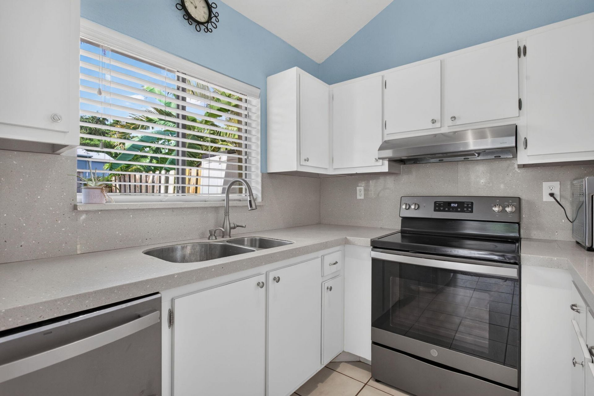 501 NW 132nd Terrace, Plantation, FL 33325 Photo