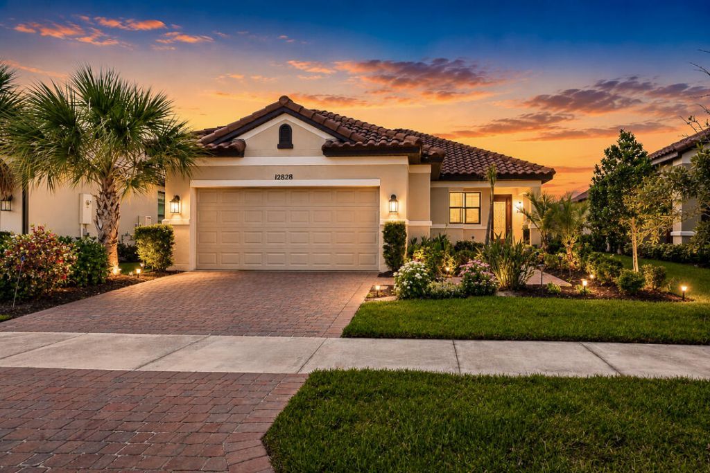 12828 SW Ambra Street, Port Saint Lucie, FL 34987 Photo