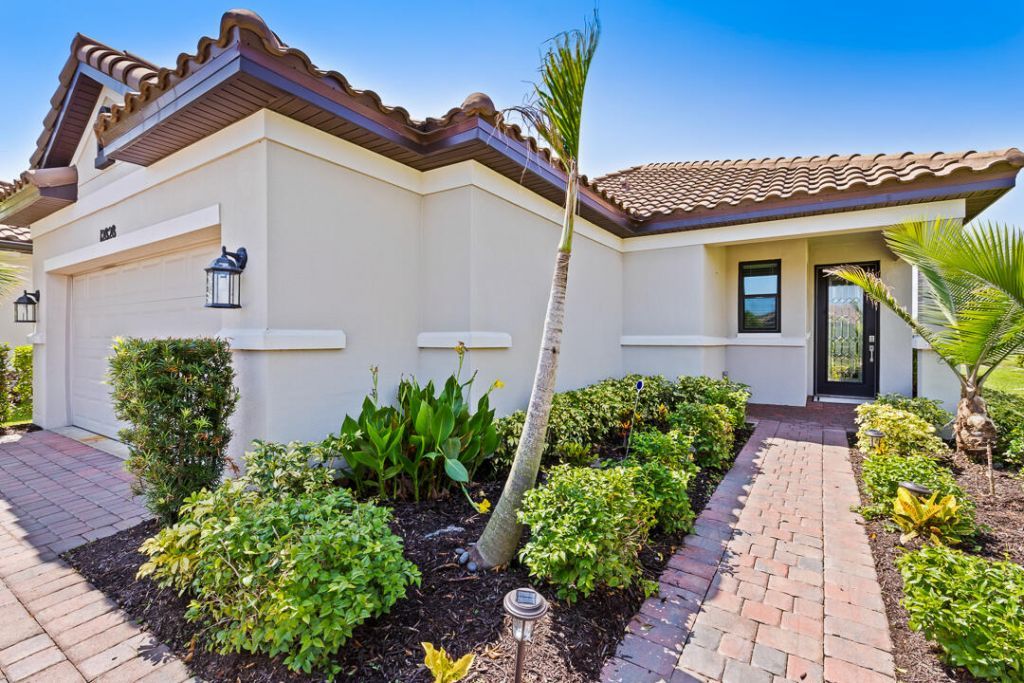 12828 SW Ambra Street, Port Saint Lucie, FL 34987 Photo