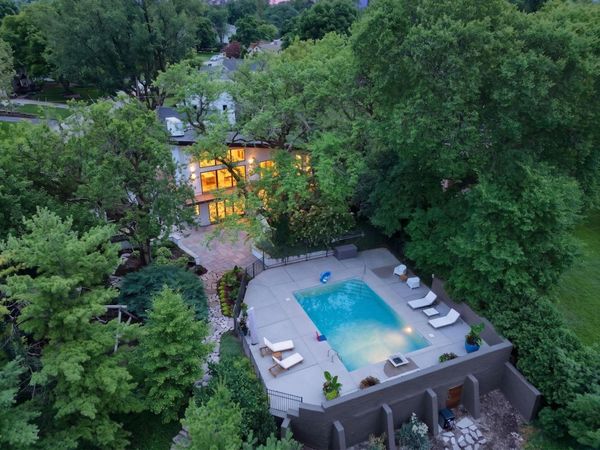 1980 Hillside Drive , Columbus, OH 43221