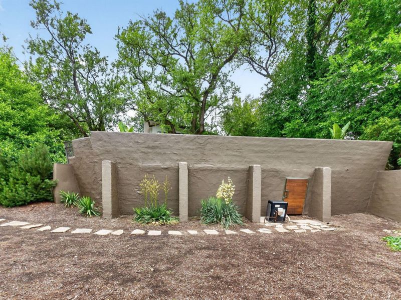 1980 Hillside Drive , Columbus, OH 43221 Photo 128