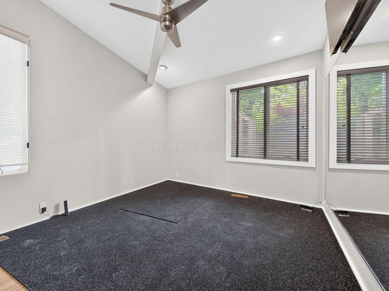 1980 Hillside Drive , Columbus, OH 43221 Photo 68