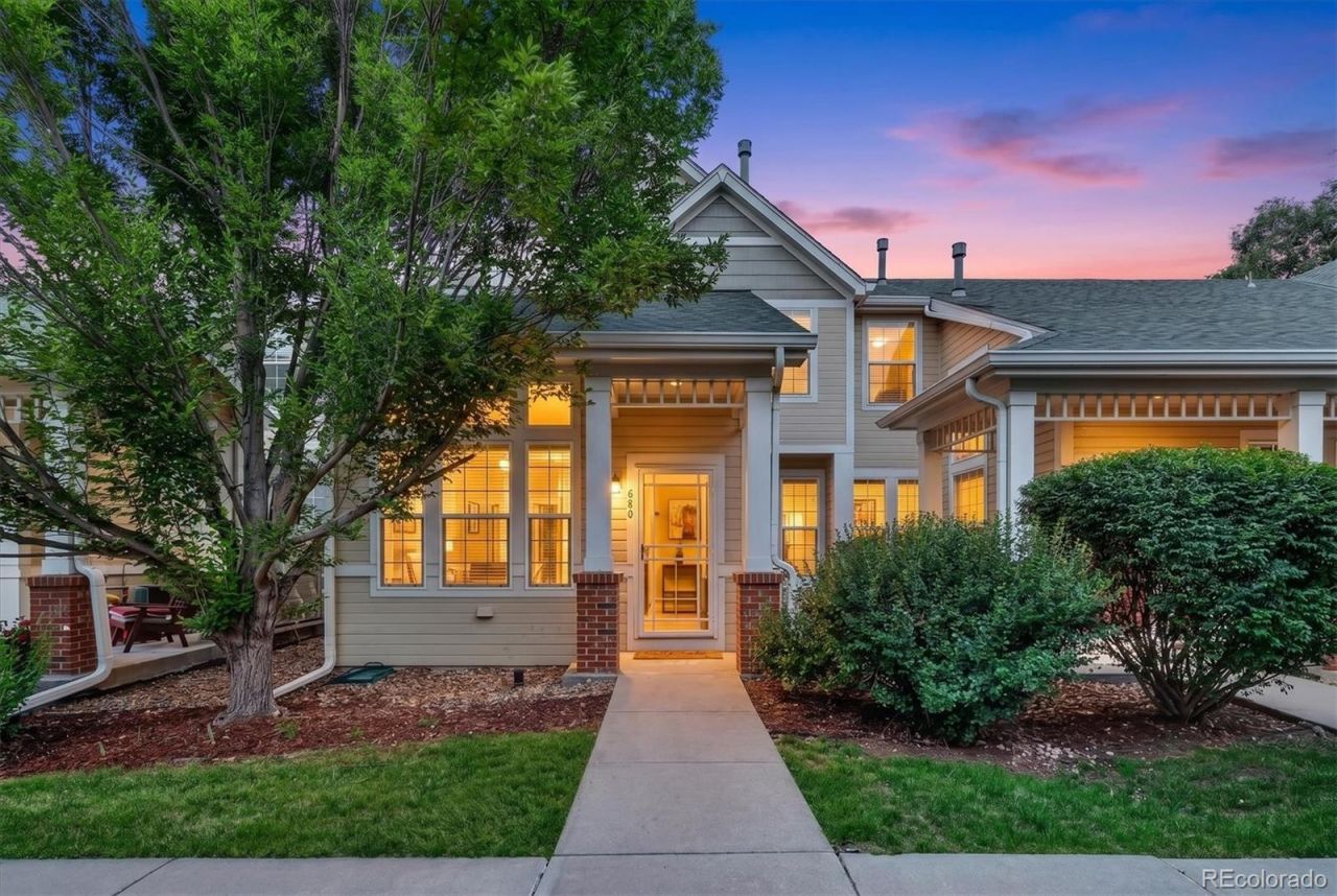 680 S Yarrow Street, Lakewood, CO 80226 Main Photo