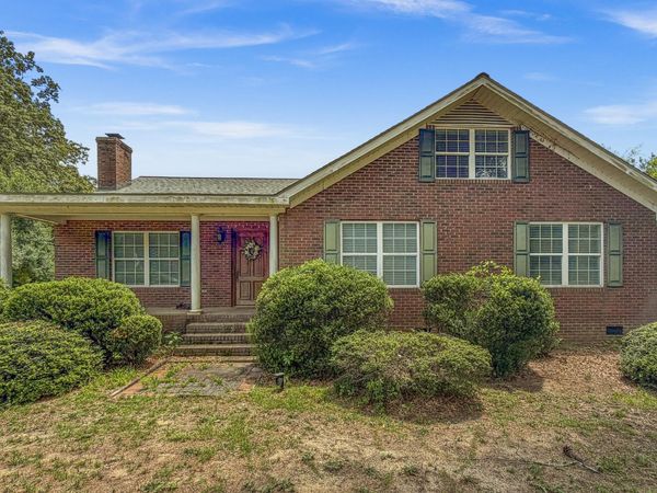 1726 U.S. 701 Highway, Elizabethtown, NC 28337